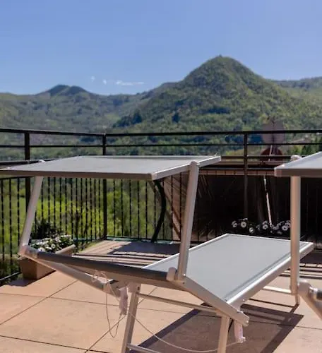 Apartment La Terrazza Sui Monti *