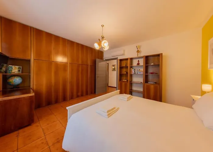 La Terrazza Sui Monti Castiglione dʼIntelvi