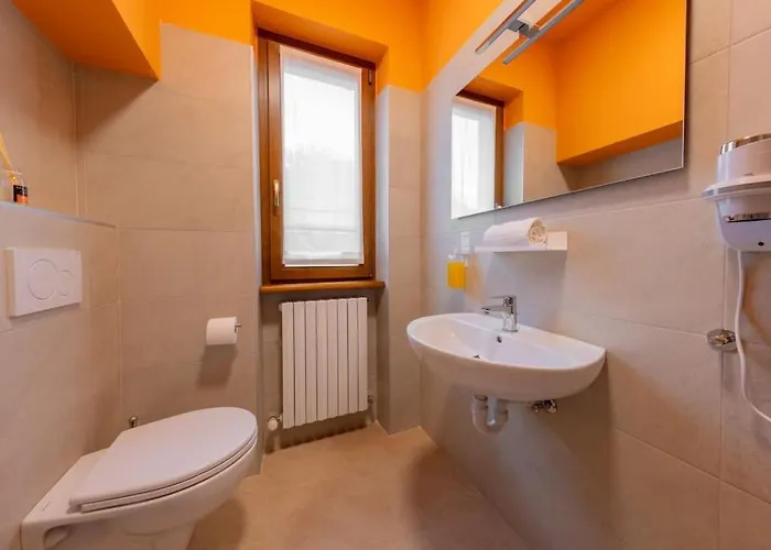 La Terrazza Sui Monti Castiglione dʼIntelvi