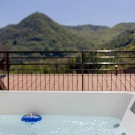 アパート La Terrazza Sui Monti *