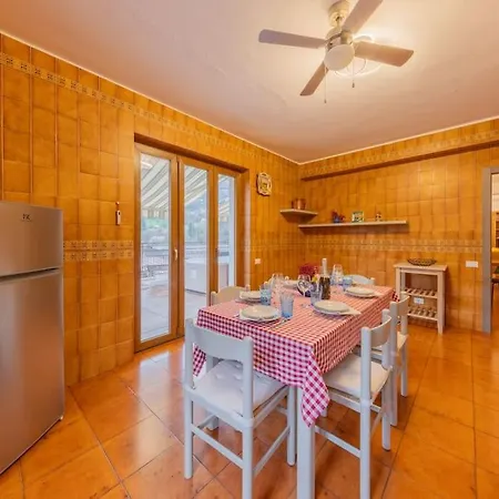 Apartment La Terrazza Sui Monti Castiglione d'Intelvi